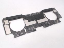 MacBook Pro 15 Logic Board 2.8GHz 16GB/512GB/555 (17) 820-00928